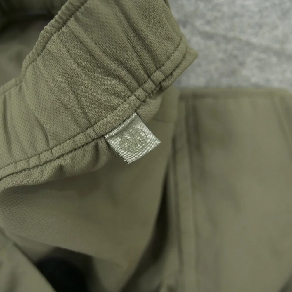 Lululemon Shorts Mens Extra Green Cargo Pockets Versa Elastic Waist Hiking